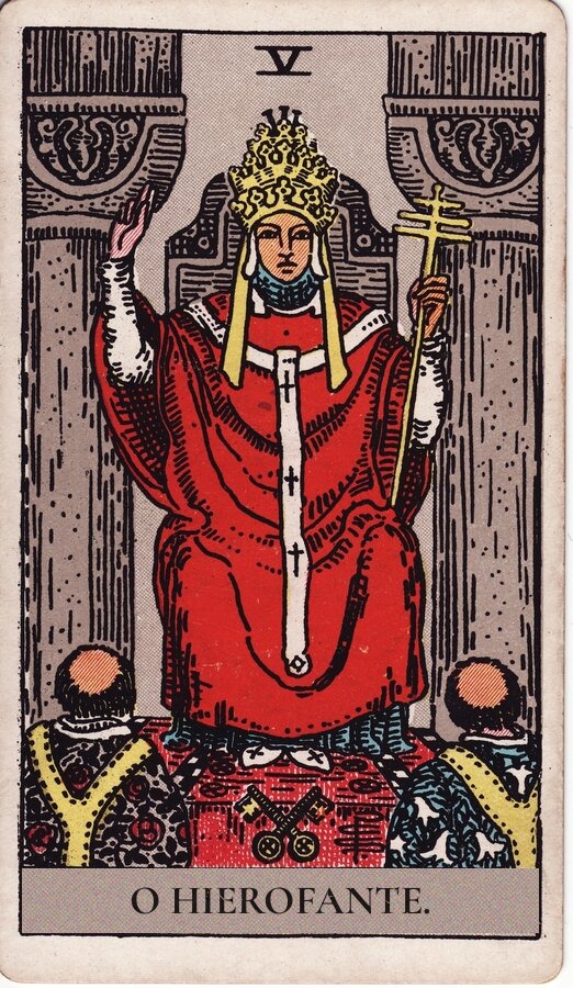 O Hierofante — baralho Rider-Waite-Smith